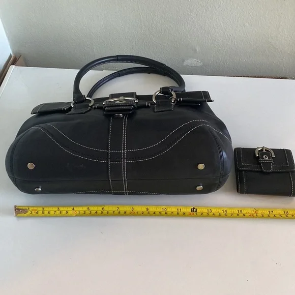 Coach purse handbag black 13"×10" with wallet - Picture 12 of 16